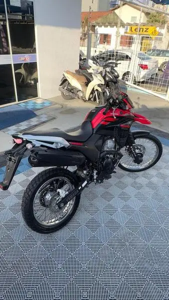 Carro Yamaha XTZ 250 Lander 2023 ABS
