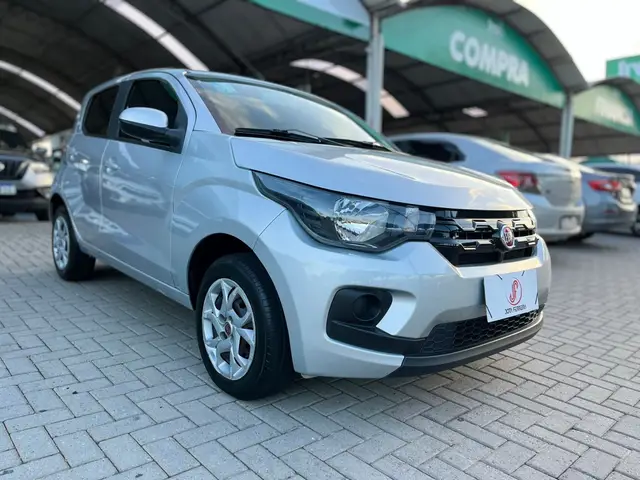 Carro Fiat Mobi 2018 FireFly Drive GSR 1.0 (Flex)