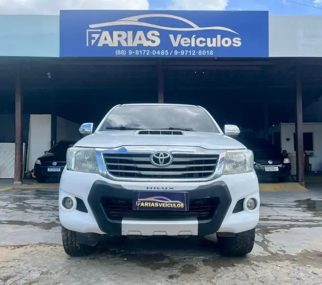 Carro Toyota Hilux Cabine Dupla 2013 Hilux 3.0 TDI 4x4 CD SRV (Aut)