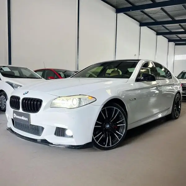 BMW 535i 535iA 3.0 24V 306cv Bi-Turbo