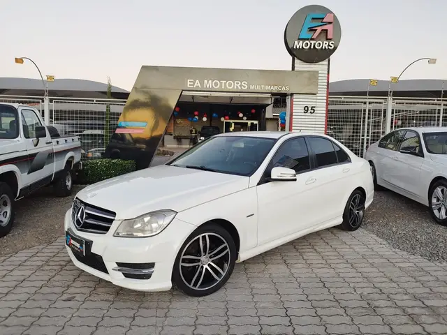 Carro Mercedes-Benz C 180  2014 CGI Touring Sport 1.6 TB Aut.