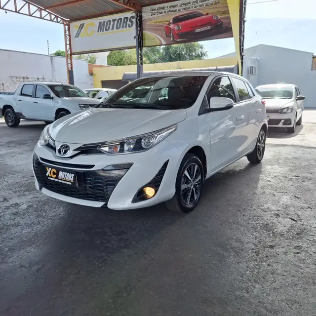 Carro Toyota Yaris 2020 1.5 XLS Connect CVT (Flex)