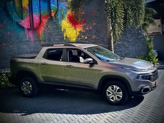 Fiat Toro Freedom 1.8 AT6 4x2 (Flex)