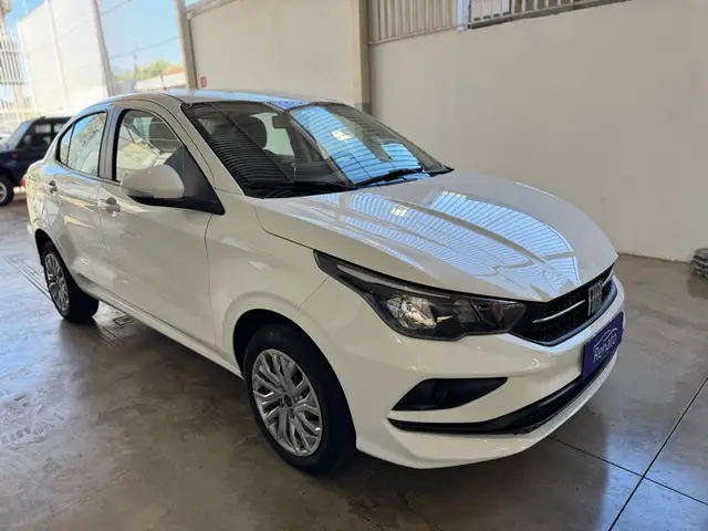 Carro Fiat Cronos 2022 Drive 1.3