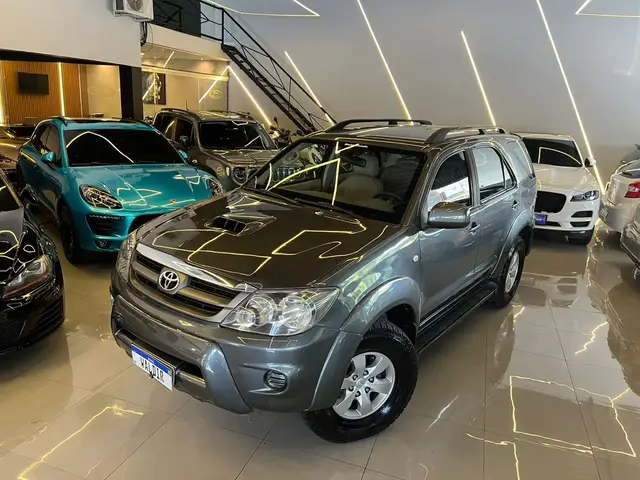 Carro Toyota Hilux SW4 2008 SRV 4x4 3.0 Turbo  (aut)