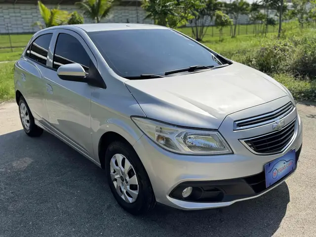Carro Chevrolet Onix 2014 1.0 LT SPE/4
