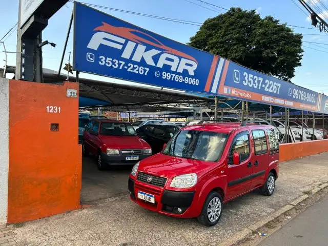 Carro Fiat Doblò 2015 Attractive 1.4 8V (Flex)