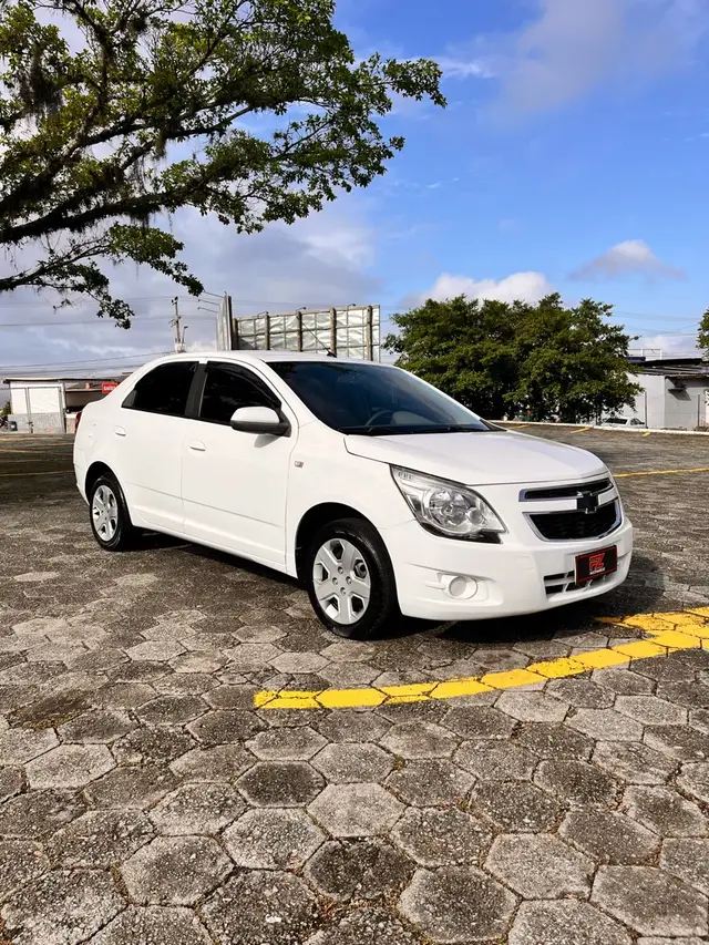 Carro Chevrolet Cobalt 2014 LT 1.4 8V (Flex)