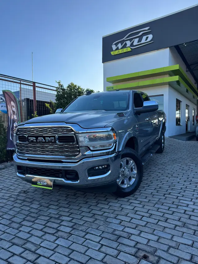 Carro RAM 2500 2021 Ram 2500 CD 6.7 4X4 Laramie
