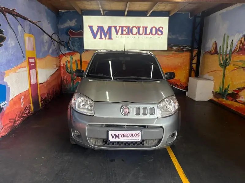 Fiat Uno Vivace 1.0 8V (Flex) 2p