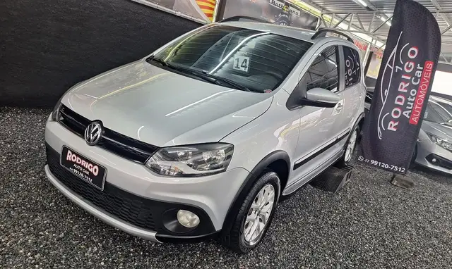 Carro Volkswagen CrossFox 2014 1.6 Mi Total Flex