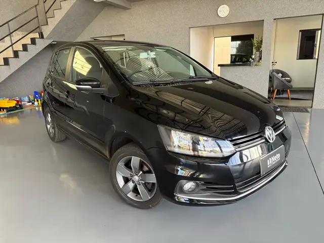 Carro Volkswagen Fox 2018 1.6 MSI Connect (Flex)