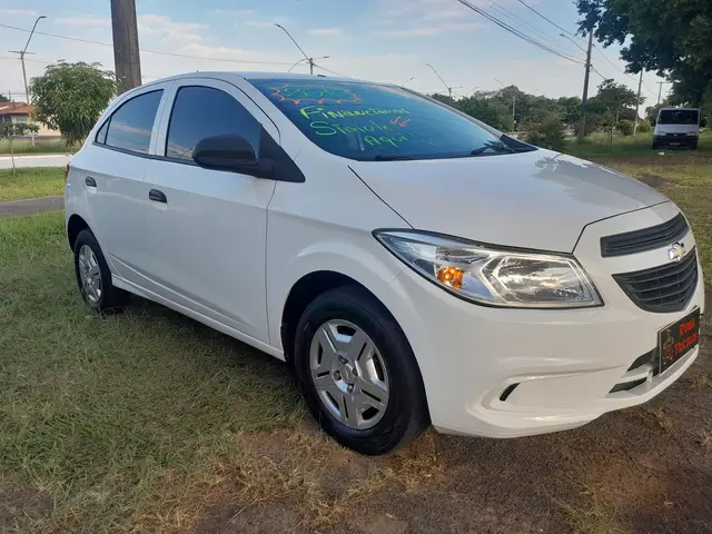 Carro Chevrolet Onix 2016 1.0 LS SPE/4