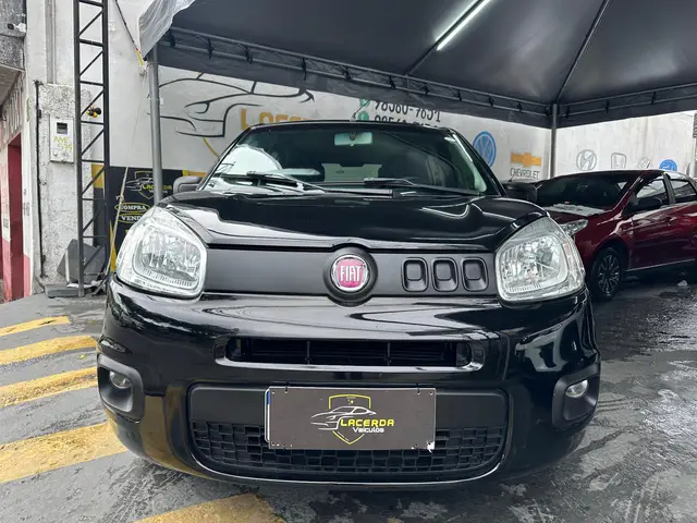 Carro Fiat Uno 2015 Attractive 1.0 8V (Flex) 4p