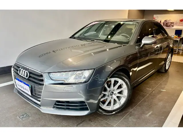 Carro Audi A4 2017 2.0 TFSI Attraction S Tronic