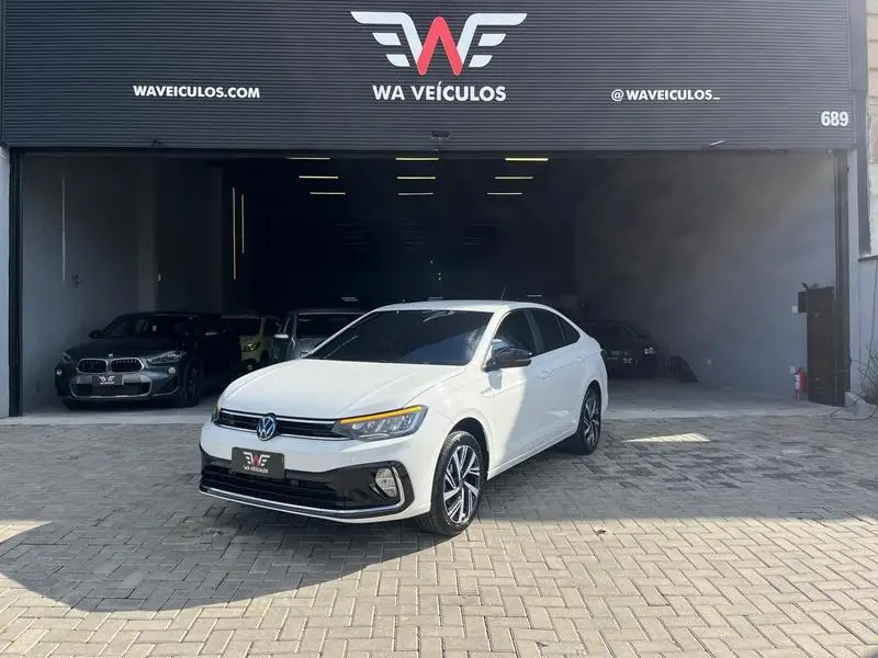 Volkswagen Virtus Highline 1.0 200 TSI