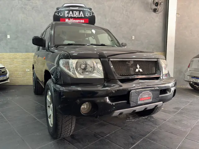 Carro Mitsubishi Pajero TR4 2006 2.0 16V (aut)