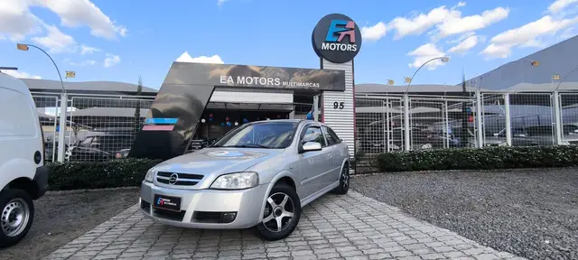 Carro Chevrolet Astra Hatch 2005 Advantage 2.0 (Flex)