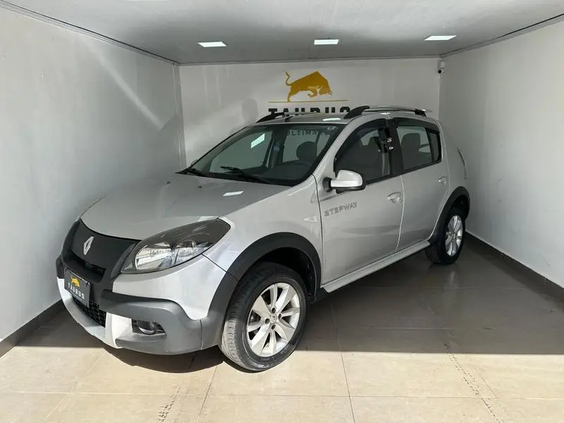 Renault Sandero Stepway 1.6 8V (flex)