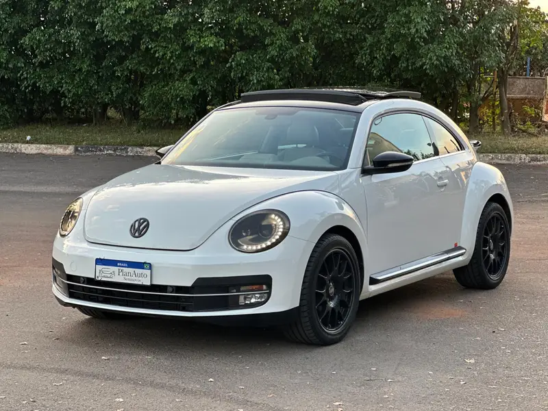 Volkswagen Fusca 2.0 TSi Sport DSG
