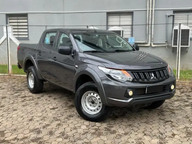 Carro Mitsubishi L200 2023 Triton GL 2.4 Turbo