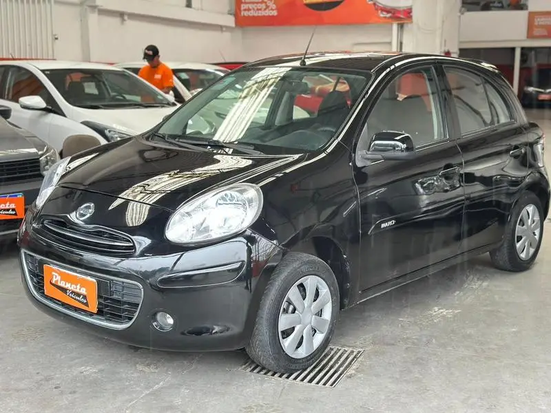 Nissan March 1.0 16V (Flex)