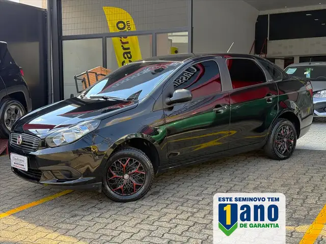Carro Fiat Grand Siena 2021 Attractive 1.0 (Flex)