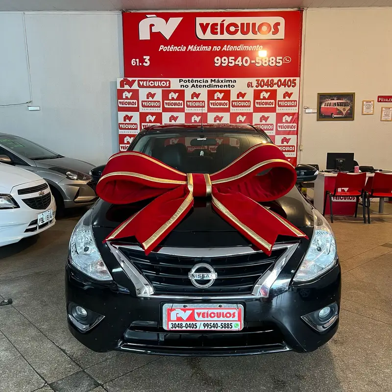 Nissan Versa 1.6 16V Unique CVT (Flex)