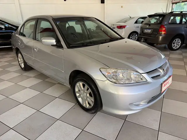 Carro Honda Civic 2006 Sedan LXL 1.7 16V (Aut)