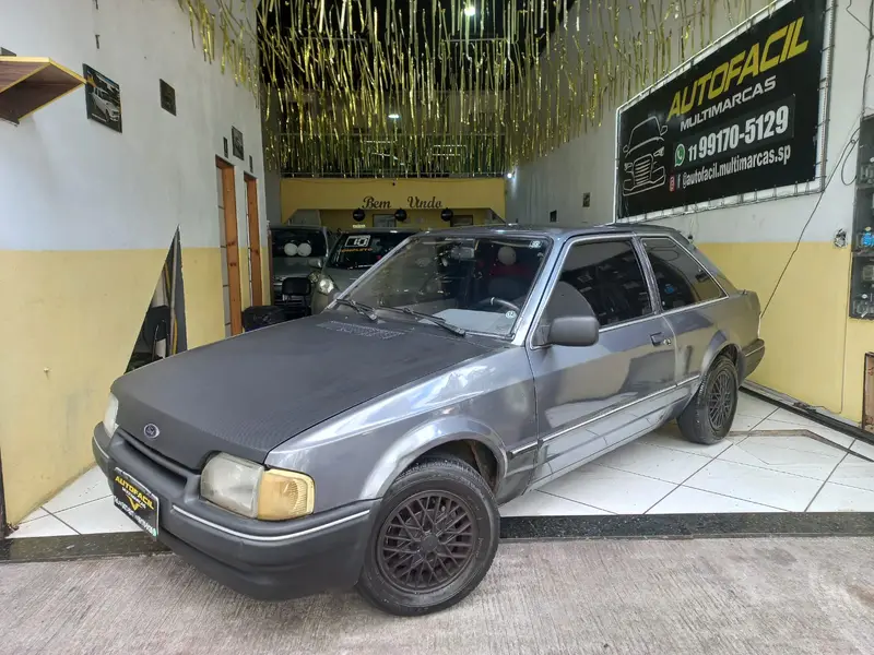 Ford Escort Hatch Ghia 1.6