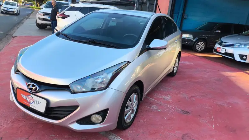 Hyundai HB20S 1.6 Comfort Plus (Aut) (Flex)
