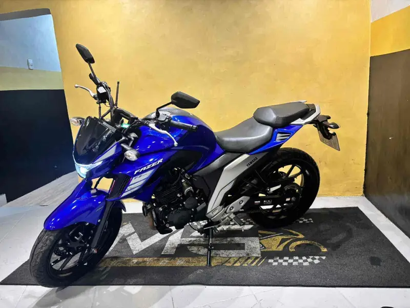 Yamaha Fazer FZ25 ABS