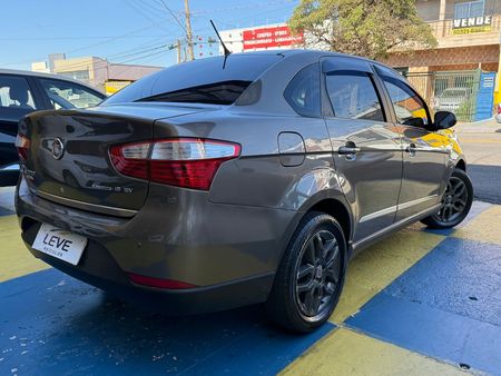 Grand Siena Essence 1.6 16V Dualogic (Flex)