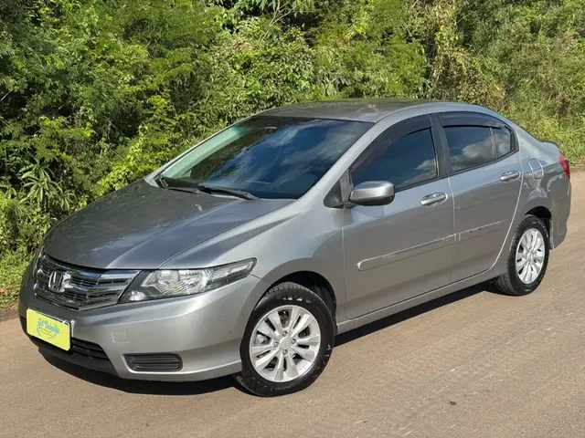 Carro Honda City 2013 LX 1.5 CVT (Flex)