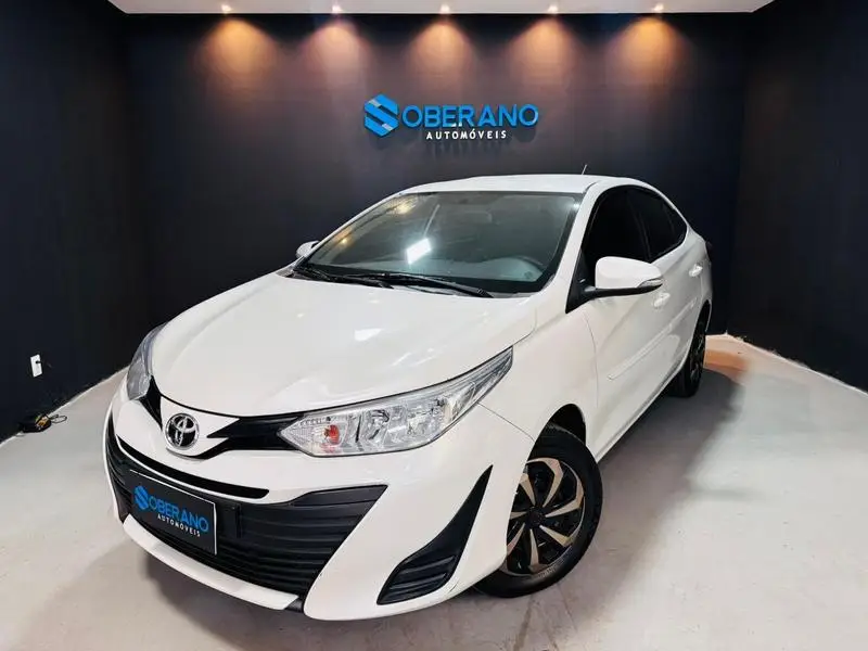 Toyota Yaris Sedan 1.5 XL Live CVT (Flex)