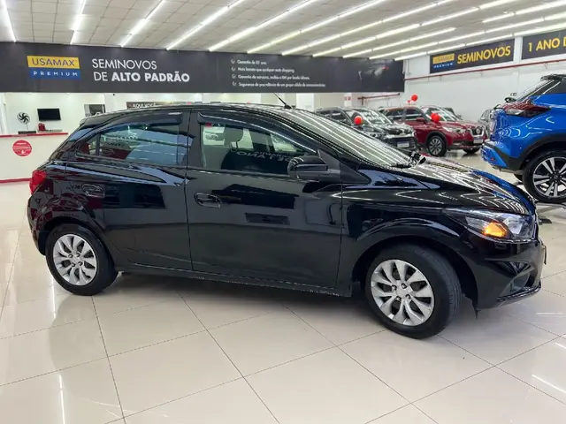 Carro Chevrolet Onix 2017 1.4 LT SPE/4