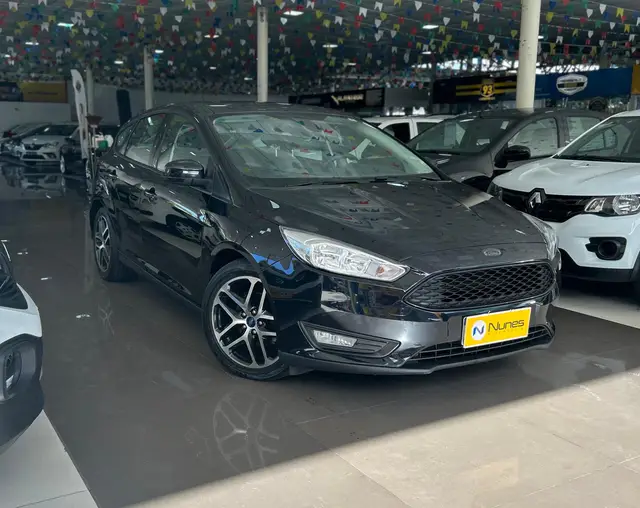 Carro Ford Focus Hatch 2018 SE 1.6 16V TiVCT