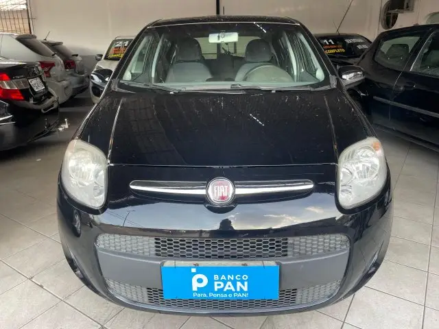 Carro Fiat Palio 2013 Attractive 1.4 8V (Flex)