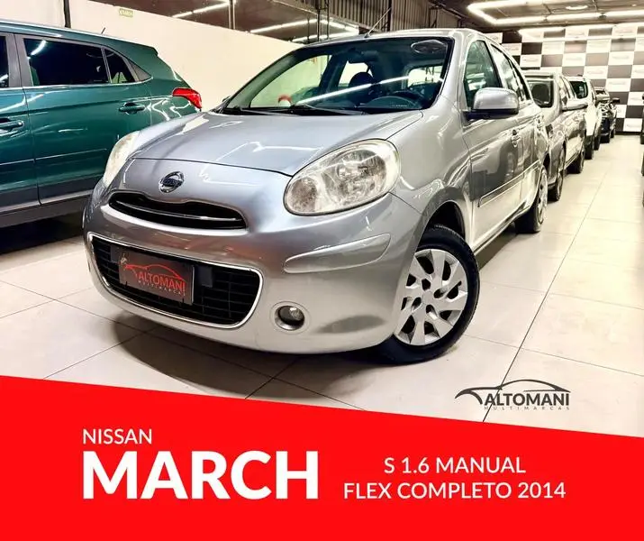 Nissan March 1.6 16V S (Flex)
