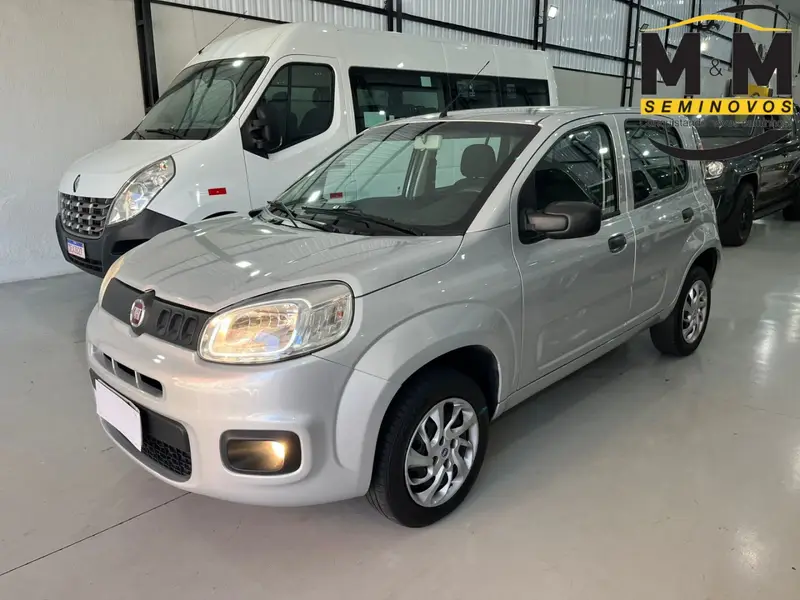 Fiat Uno Attractive 1.0 (Flex) 4p