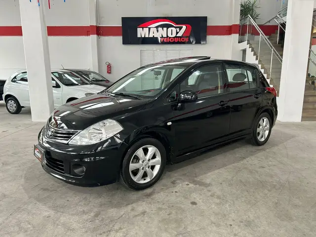 Carro Nissan Tiida 2012 SL 1.8 (flex) (aut)