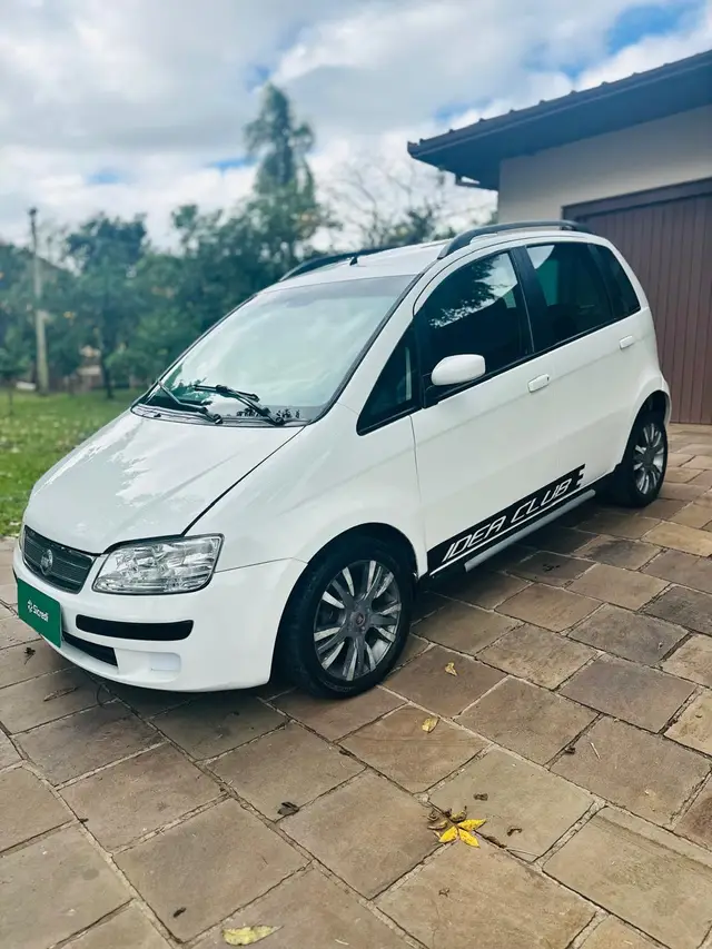 Carro Fiat Idea 2007 ELX 1.4 (Flex)