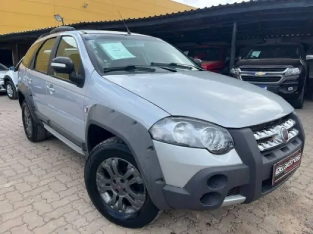 Carro Fiat Palio Weekend 2012 Adventure 1.8 16V (Flex)