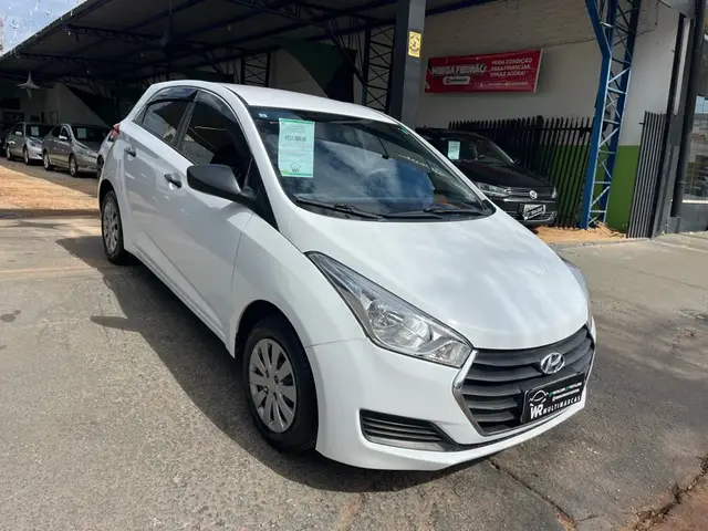 Carro Hyundai HB20 2018 1.0 Série Especial 5 anos (Flex)