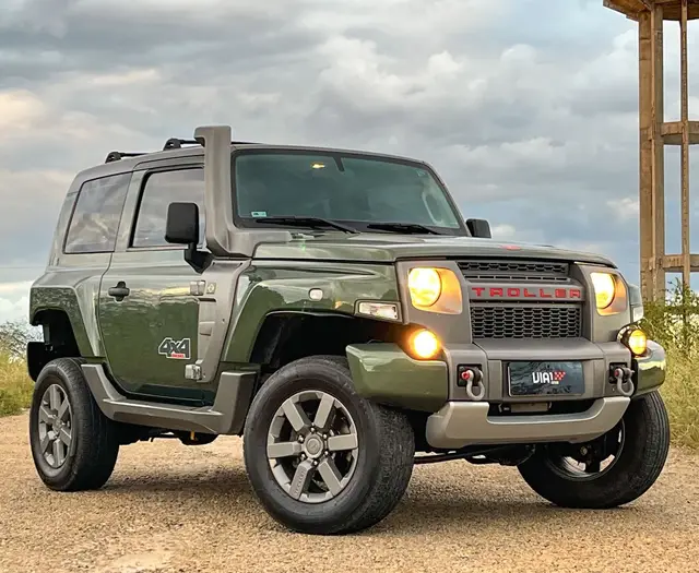 Carro Troller T4 2017 3.2 Diesel XLT 4x4