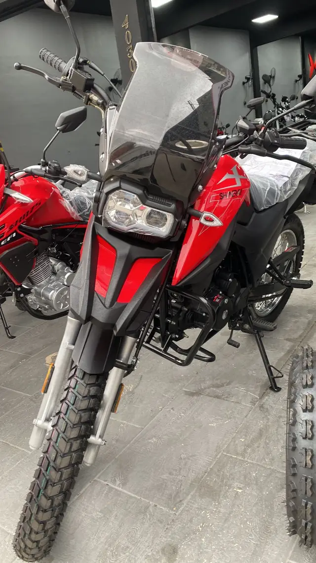 Moto Shineray SHI 175 2025 CBS