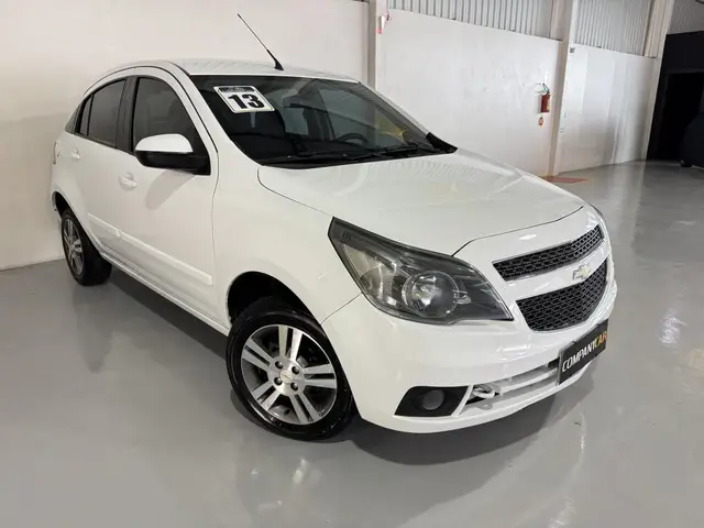 Carro Chevrolet Agile 2013 LTZ 1.4 8V (Flex)