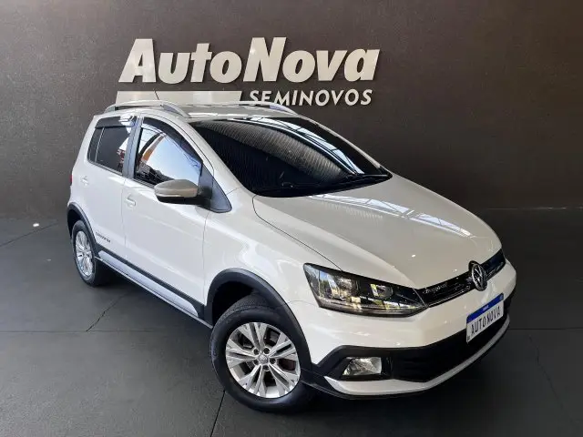 Carro Volkswagen CrossFox 2017 1.6 16v MSI (Flex)