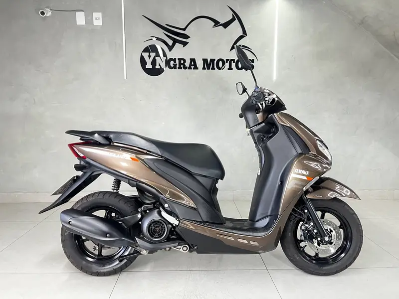 Yamaha Fluo ABS