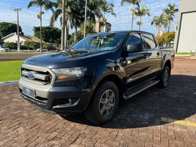 Carro Ford Ranger Cabine Dupla 2017 Ranger 2.2 TD XLS CD 4x4 (Aut)